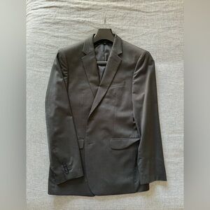 Banana Republic Men’s Suit